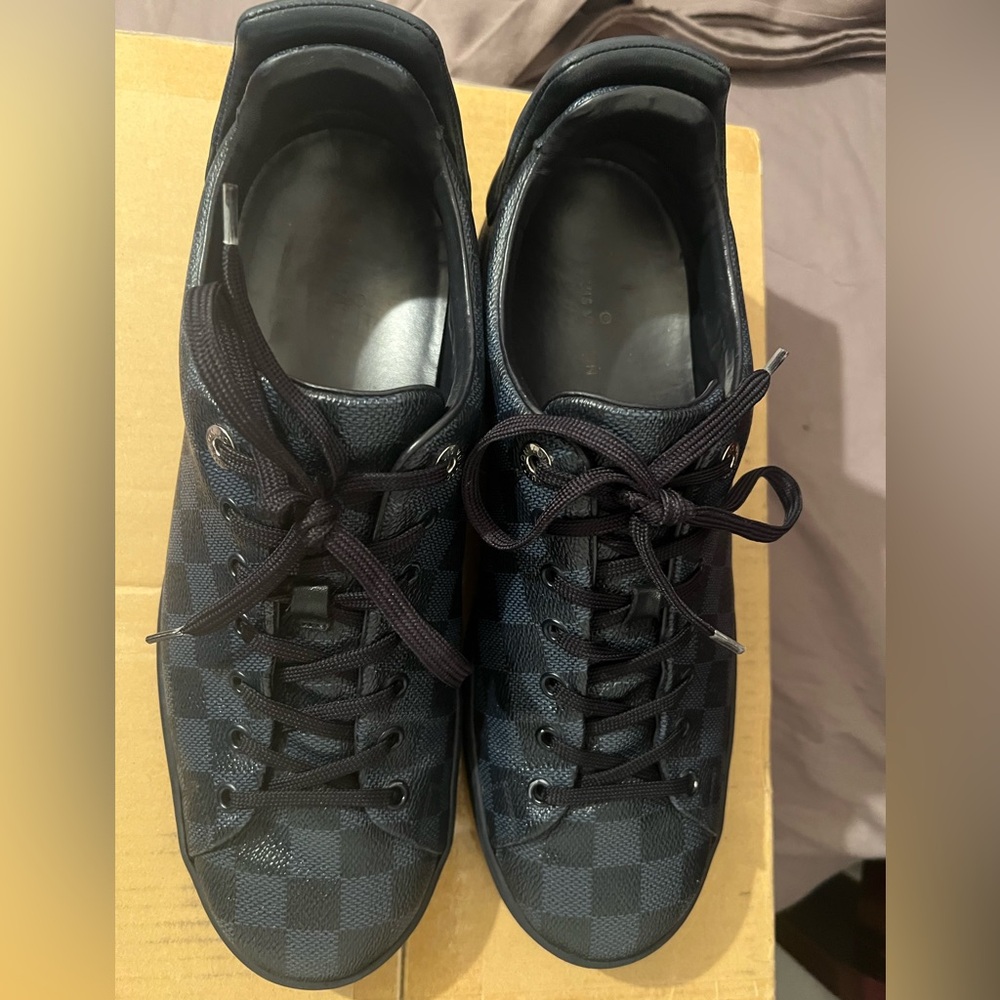 Louis Vuitton Damier Cobalt Front Row Mens 9.5 US - Picture 4 of 9